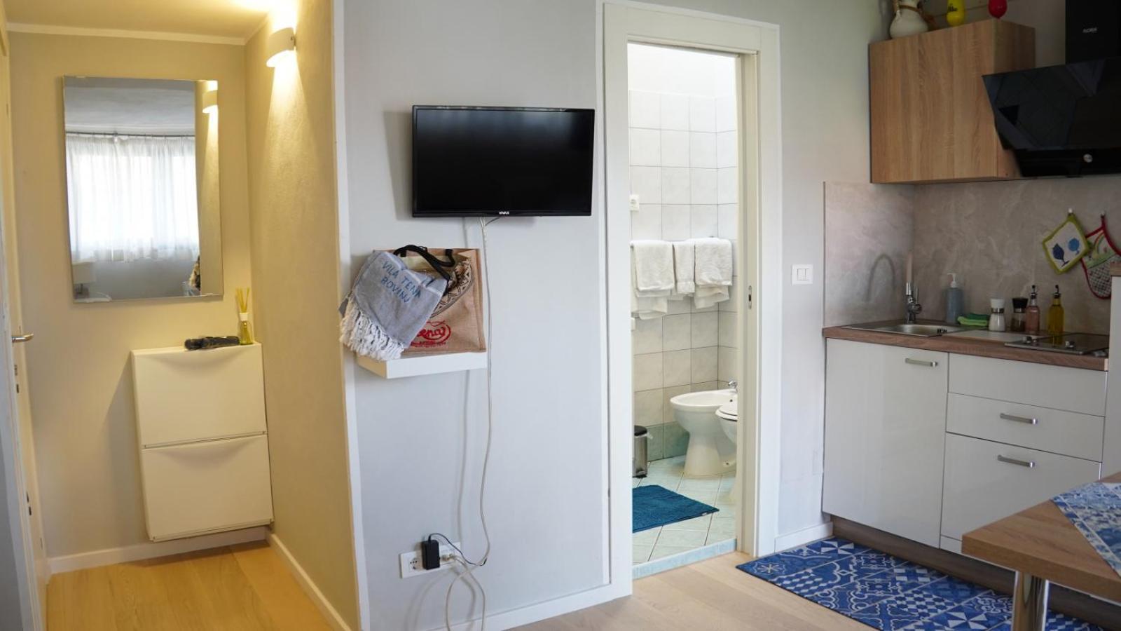 Apartment In 3652-2